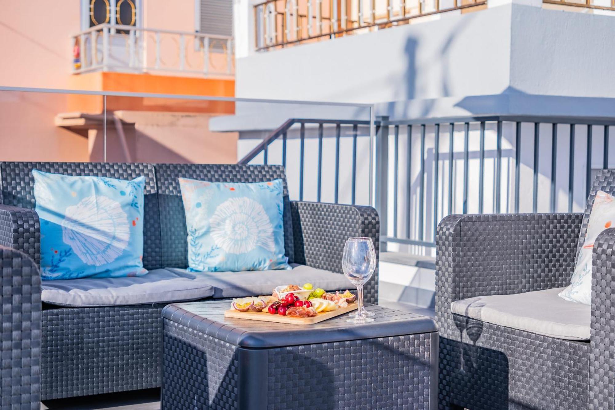 Apartment Seaside Sunset By Madeira Sun Travel